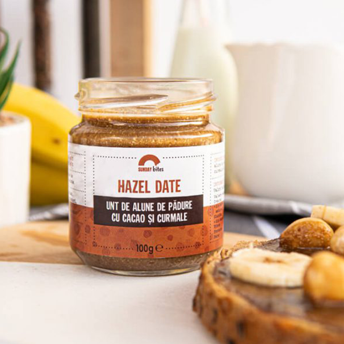 Hazel date – Cremă de alune de pădure, cacao și curmale Hazel date – Cremă de alune de pădure, cacao și curmale